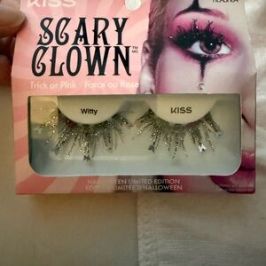 Kiss Scary Clown Witty Silver Glitter False Lashes